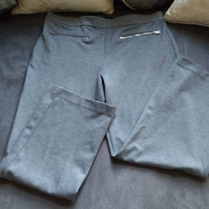 Ann Taylor Gray Crop Pants. Slip On Front & Back Slit Pocket Silver Zip. Size L